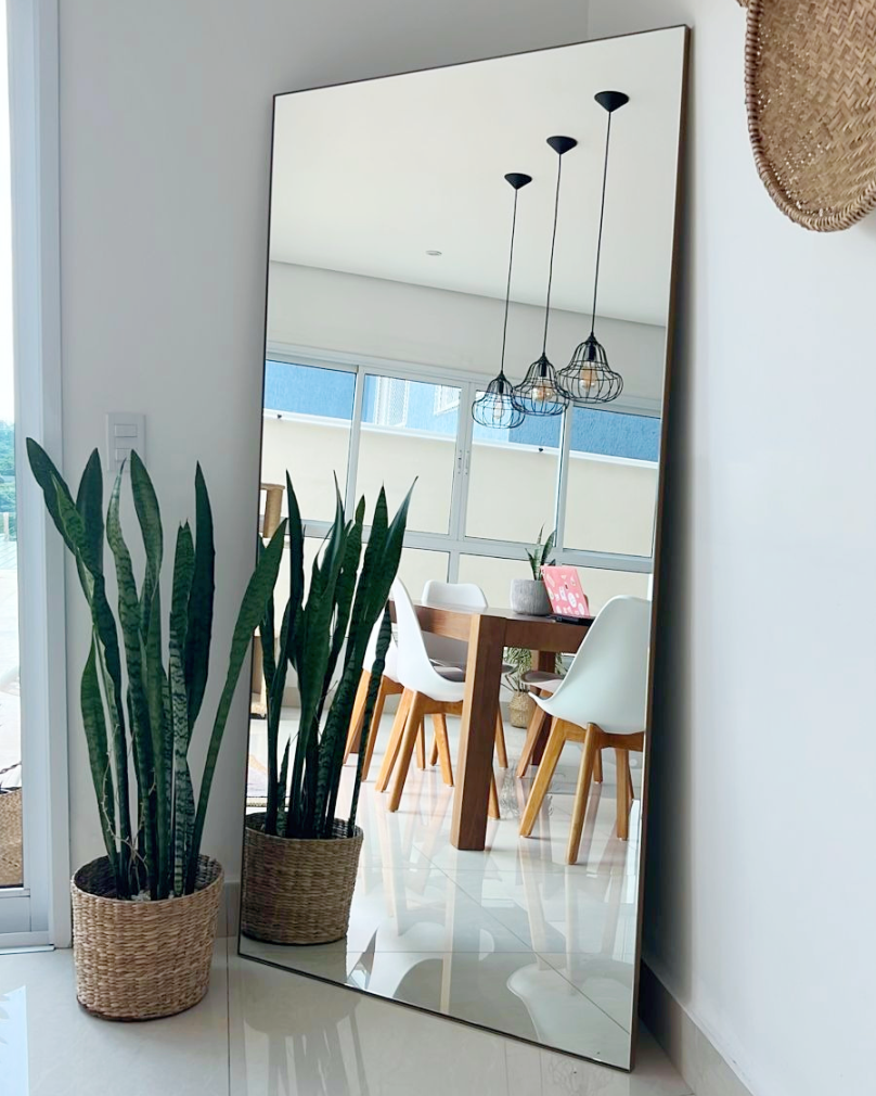 Light Floor Mirror 1.82 × 0.90 m – Evervale