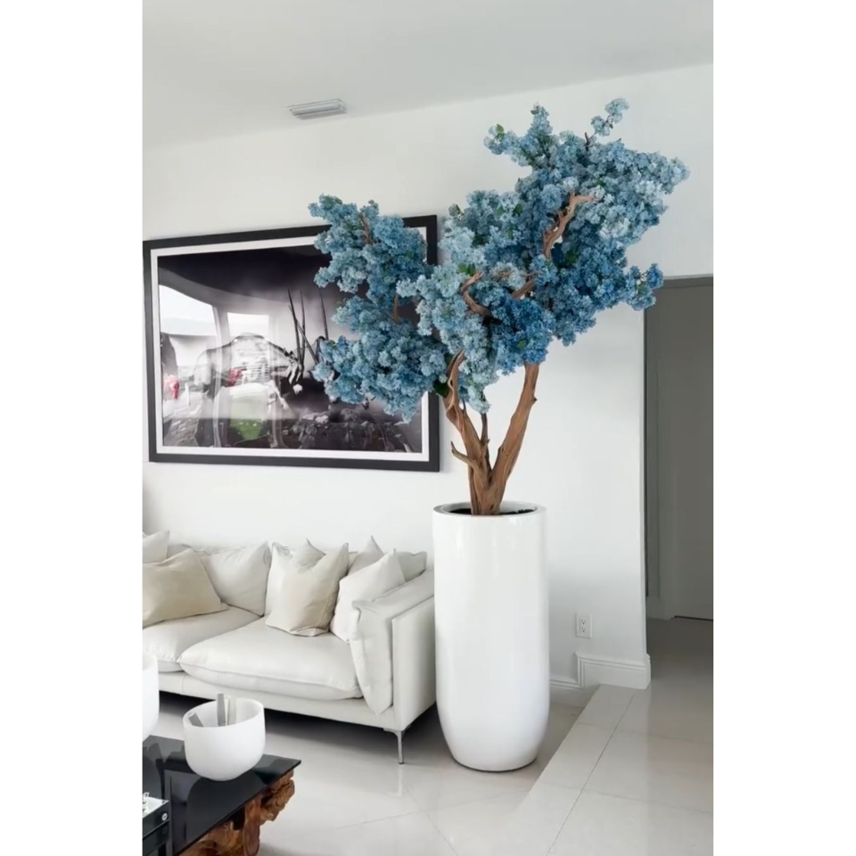 St. Tropez Vase in matte white with blue cherry blossoms – Evervale