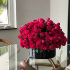 Dark Pink English Roses in Black Glass Vase – Evervale