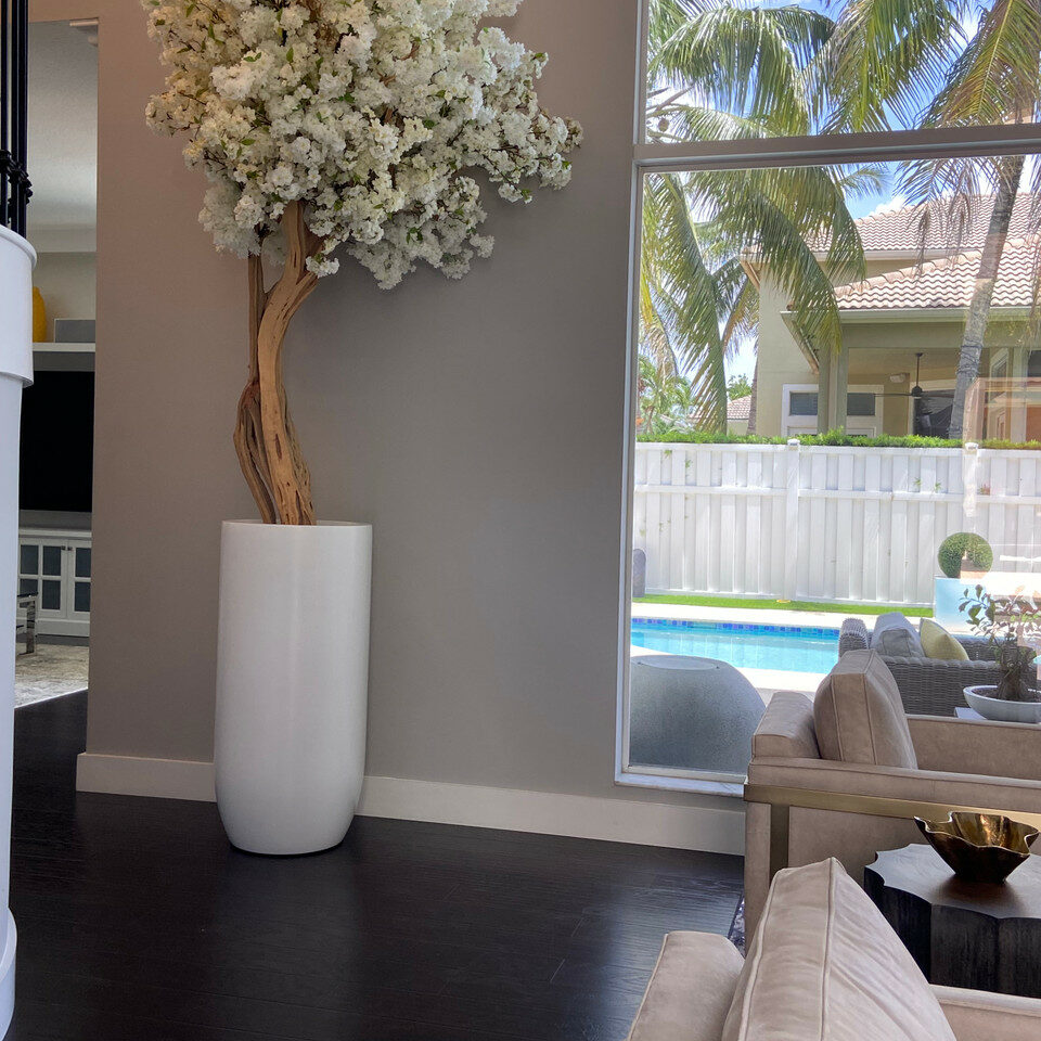 Matt Beige St. Tropez Vase with White Cherry Blossom Tree – Evervale