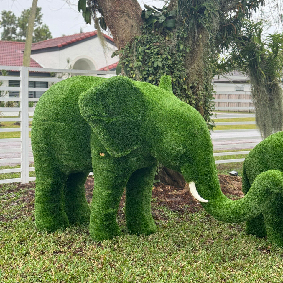 Medium Elephant Topiary – Evervale