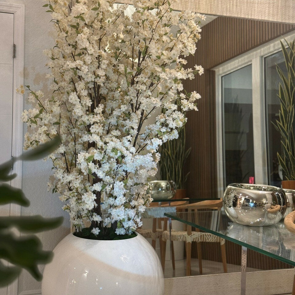 30" Glossy White Globe Vase with White Cherry Blossom Branches – Evervale