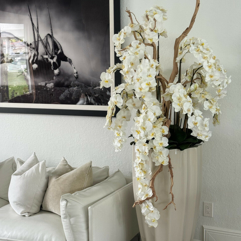 San Jose Vase in sandy Beige with white orchids in waterfall design – Evervale