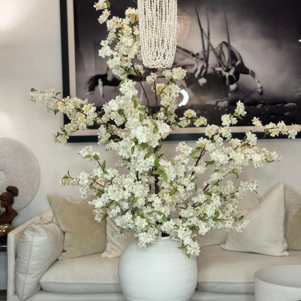 Konos Vase with Cherry Blossoms – Evervale