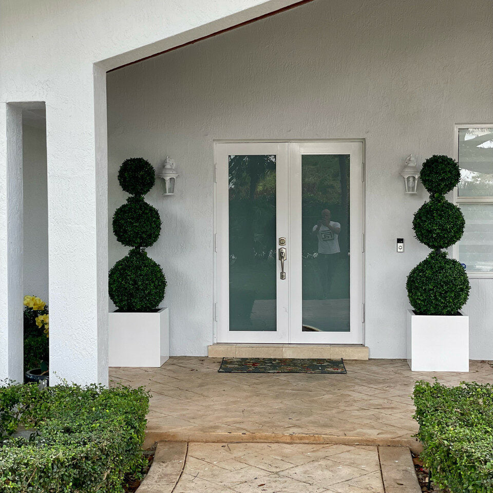 Triple Ball Topiary with Large Block Fiberglass Planter – Evervale