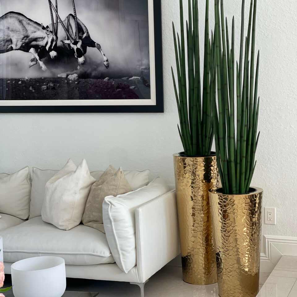 Conical Vase made of Gold-Colored Stainless Steel with Large Snake Grass – Evervale