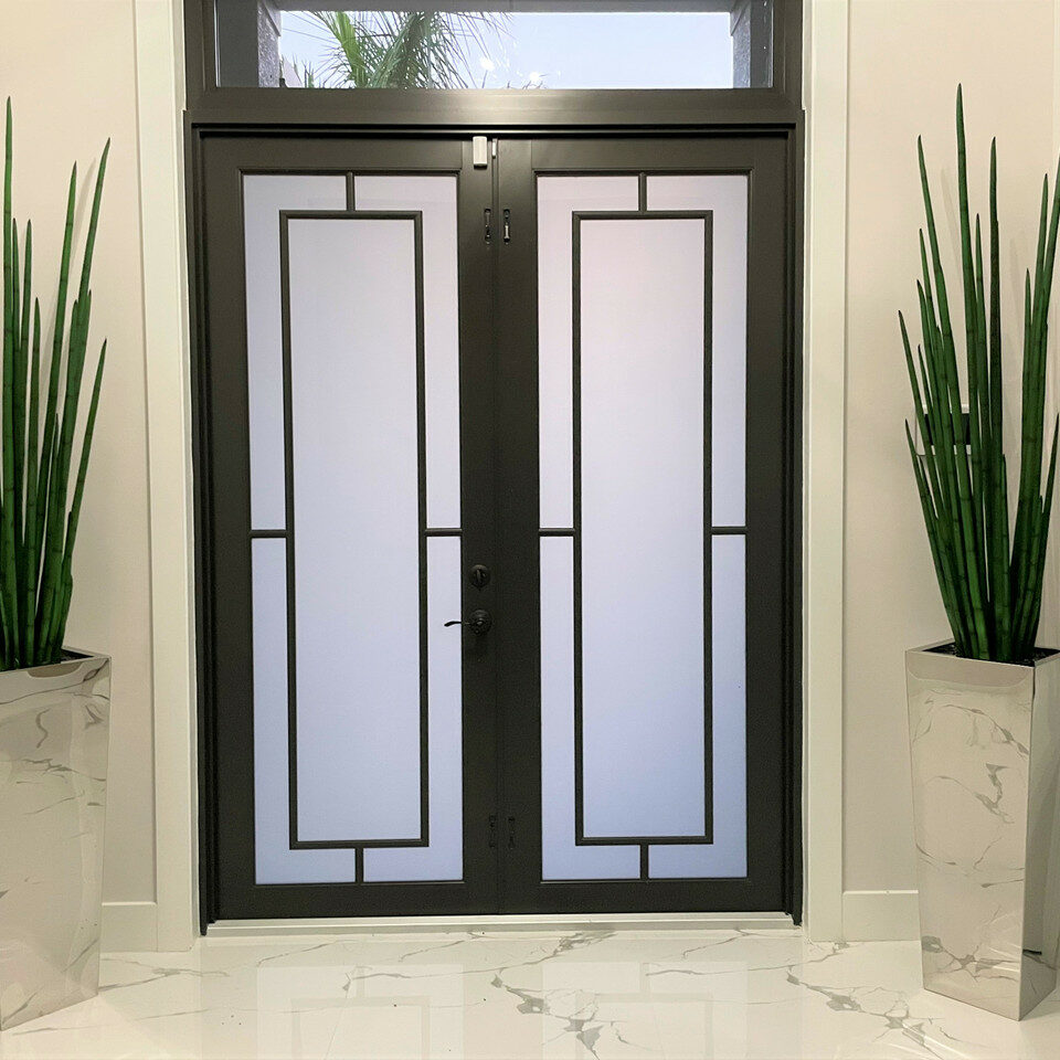 Stainless Steel Cube Planter with Snake Grass – Evervale
