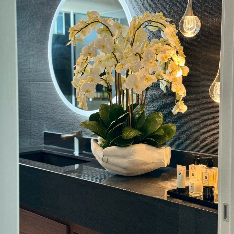 White Phalaenopsis Orchids in Vase with Sculpture "Open Hands" – Evervale